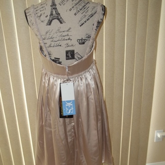 JORDAN FASHION CHAMPAGNE PROM/FORMAL DRESS SIZE 6 - Picture 3 of 6